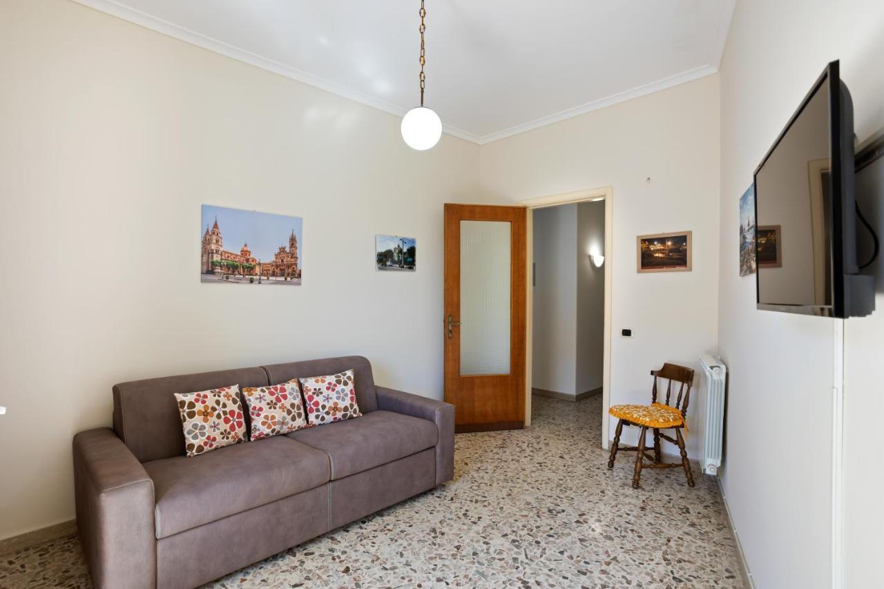 Tra Il Centro E Il Mare Apartment Con Terrazzo Ачи Кастело Екстериор снимка