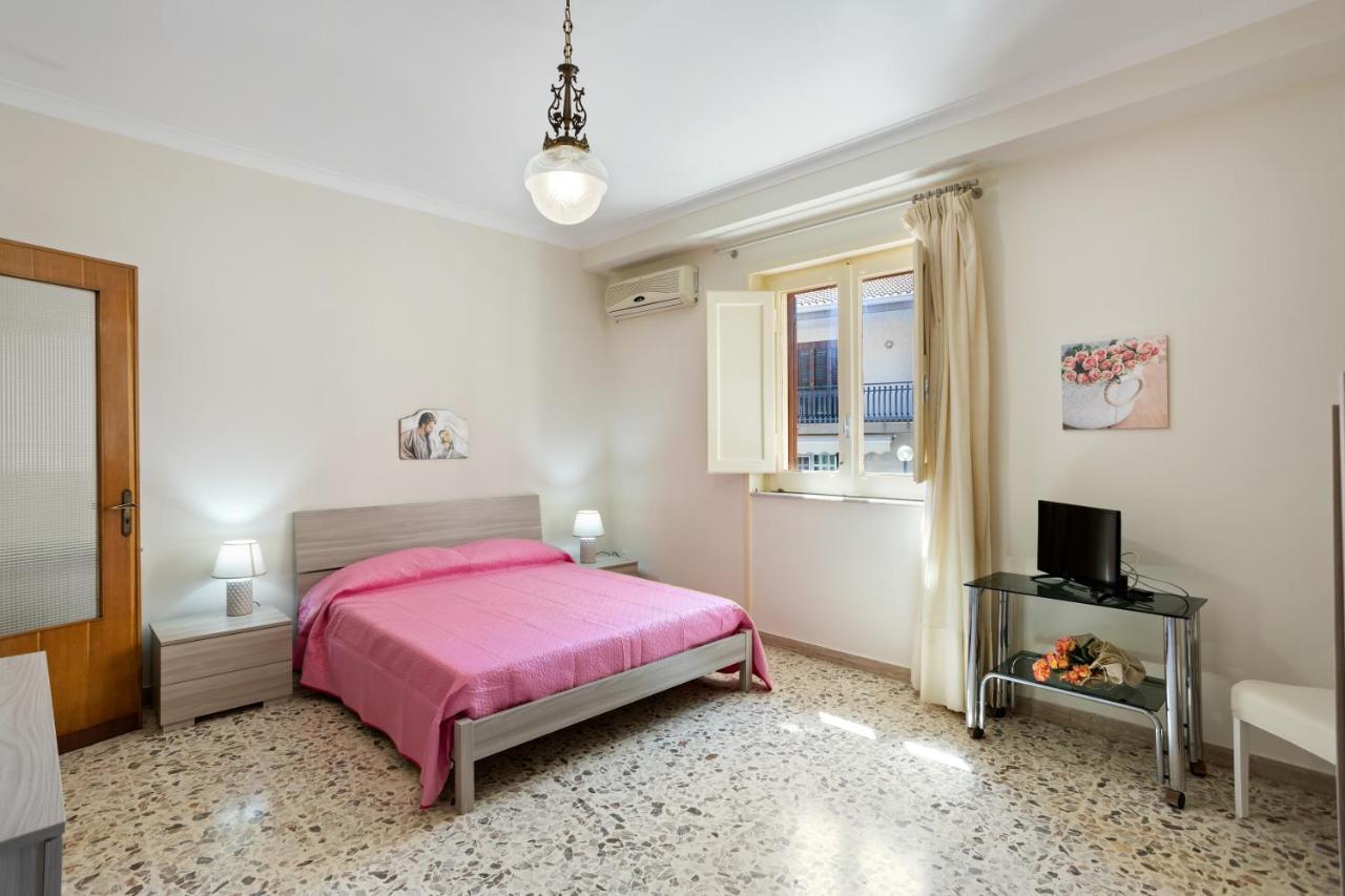 Tra Il Centro E Il Mare Apartment Con Terrazzo Ачи Кастело Екстериор снимка